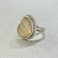 Sterling Silver Pear-Shaped Golden Rutilated Quartz Ring - G8548