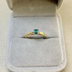 Handmade 18ct Yellow Gold Princess Cut Tourmaline Ring - R2642