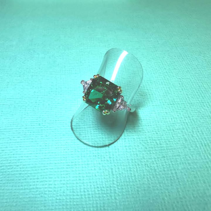 Sterling Silver Green Cubic Zirconia - R2767