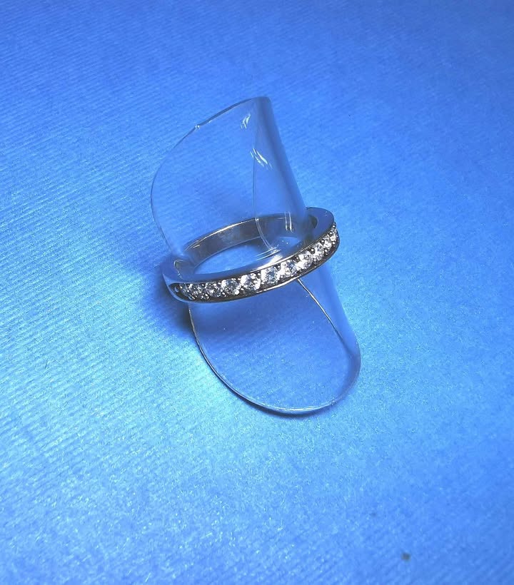 STERLING SILVER RHODIUM PLATED CZ RING HALF SET BAND - R2532