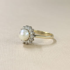 14ct Yellow Gold Vintage Pearl and Diamond Halo Ring - G9068