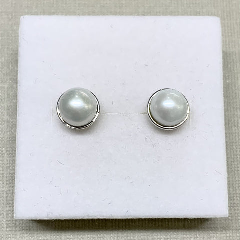 Sterling Silver Bezel White Freshwater Pearl Stud Earrings - P1181