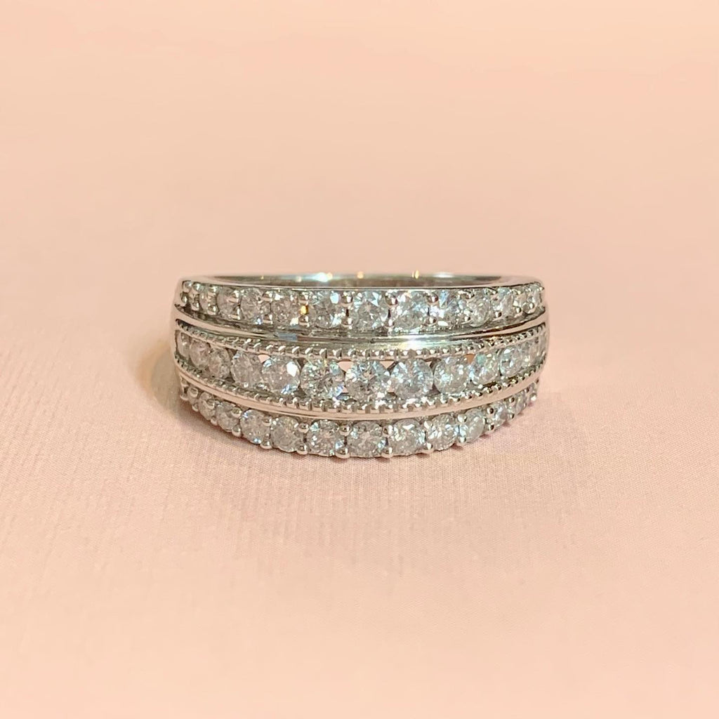 10ct White Gold 1ct T.D.W Channel And Claw Set Diamond Ring - G4108