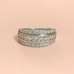 10ct White Gold 1ct T.D.W Channel And Claw Set Diamond Ring - G4108