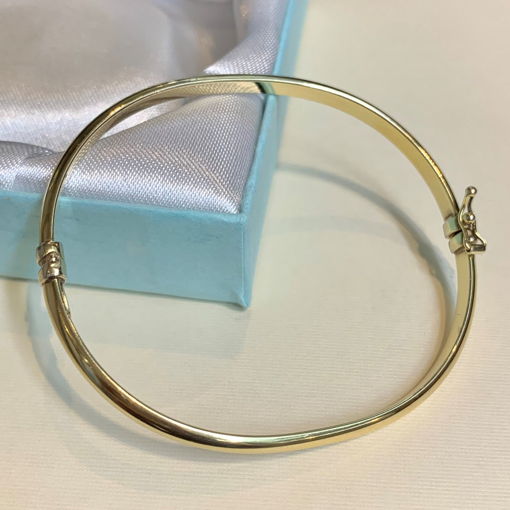 9ct Yellow Gold Hinged Copper Filled Bangle - A1101