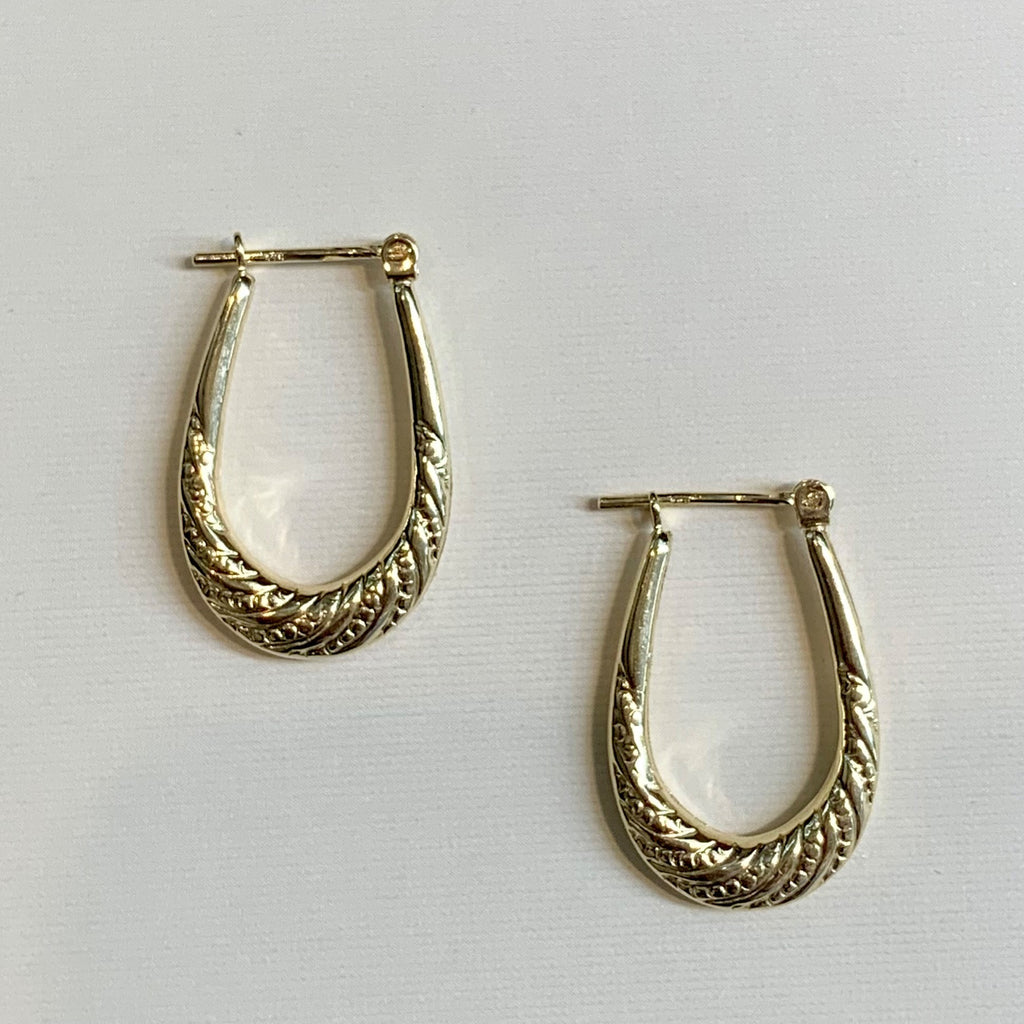 9ct Yellow Gold Elongated Oval Hoop Earrings  - G8593