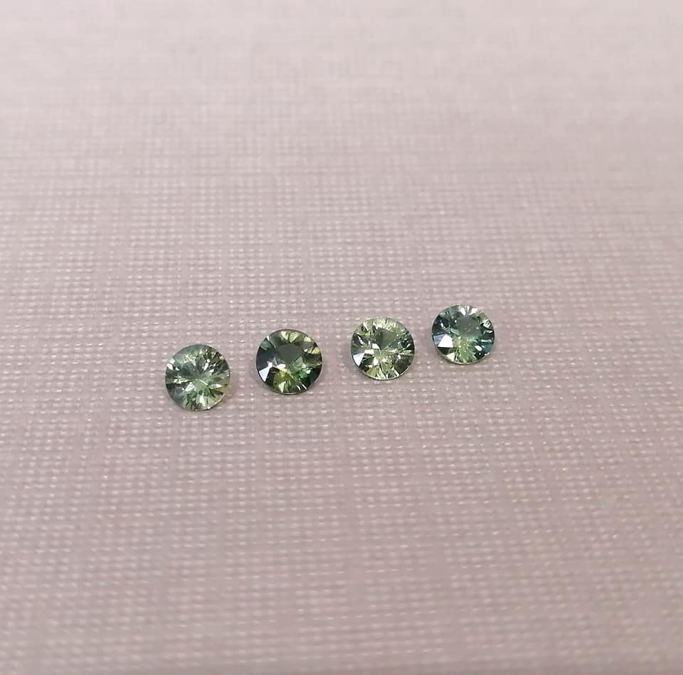 1.35 Carat Total Round Brilliant Cut Green Sapphires