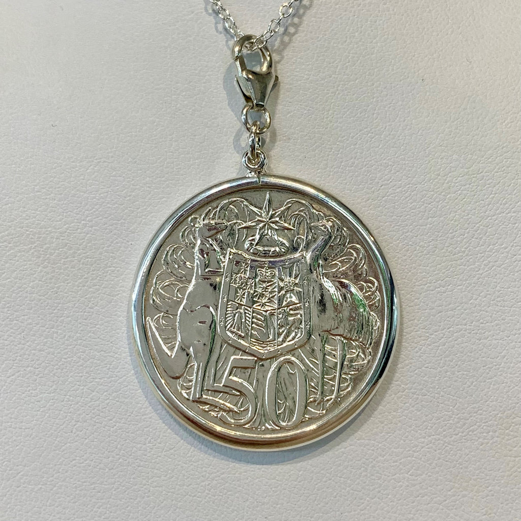 Sterling Silver 1966 Australian 50cent Coin Pendant - G7874