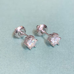 Sterling Silver 0.9ct Round Brilliant Cut Moissanite Studs - G8635