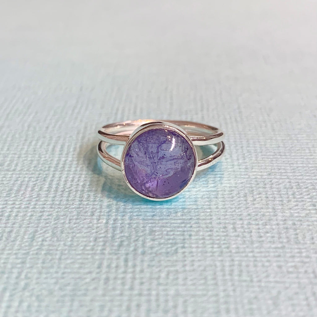Sterling Silver Round Tanzanite Ring - G8504