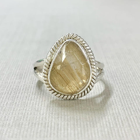 Sterling Silver Pear-Shaped Golden Rutilated Quartz Ring - G8548