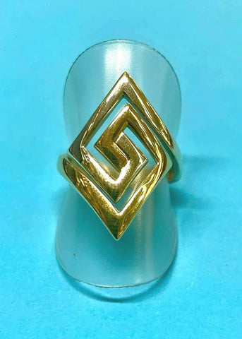 9ct interwoven yellow/ white dress ring. Size M, 4.53g