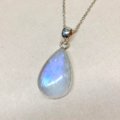 Sterling Silver Pear-Shaped Simple Moonstone Pendant - G8495