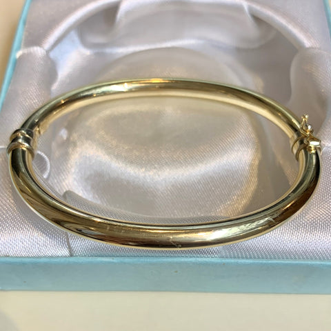 9ct Yellow Gold Round Hinged Copper Filled Bangle - A1105