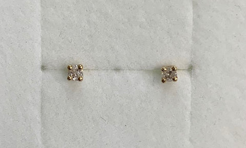 9ct Yellow Gold 0.10Ct Claw Set Round Diamond Stud Earrings- G1535