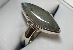 Sterling Silver Bezel Set Marquise Labradorite Ring - G4066