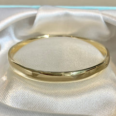 9ct Solid Yellow Gold Baby Bangle - G3321